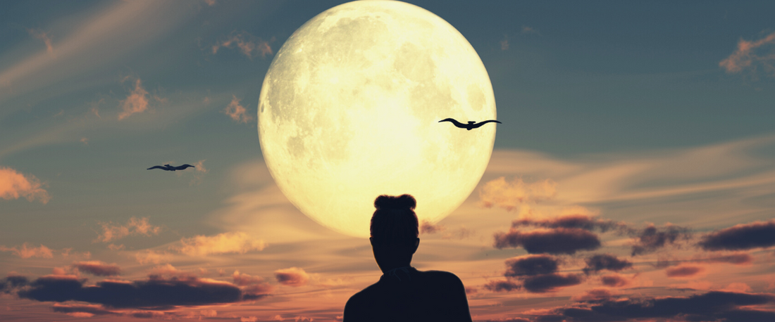 maansteen en volle maan