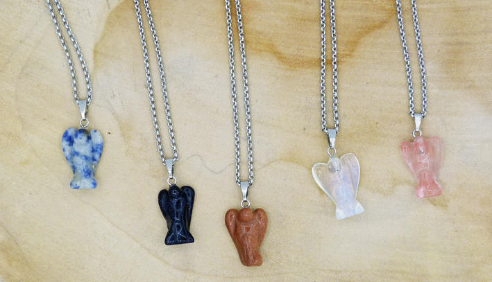 edelsteen engel ketting