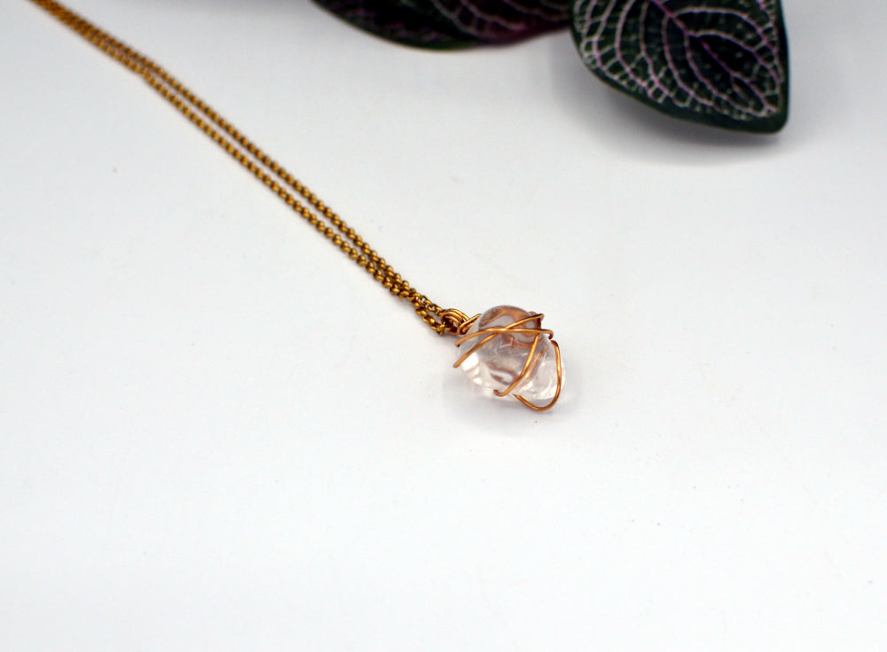 bergkristal ketting goud